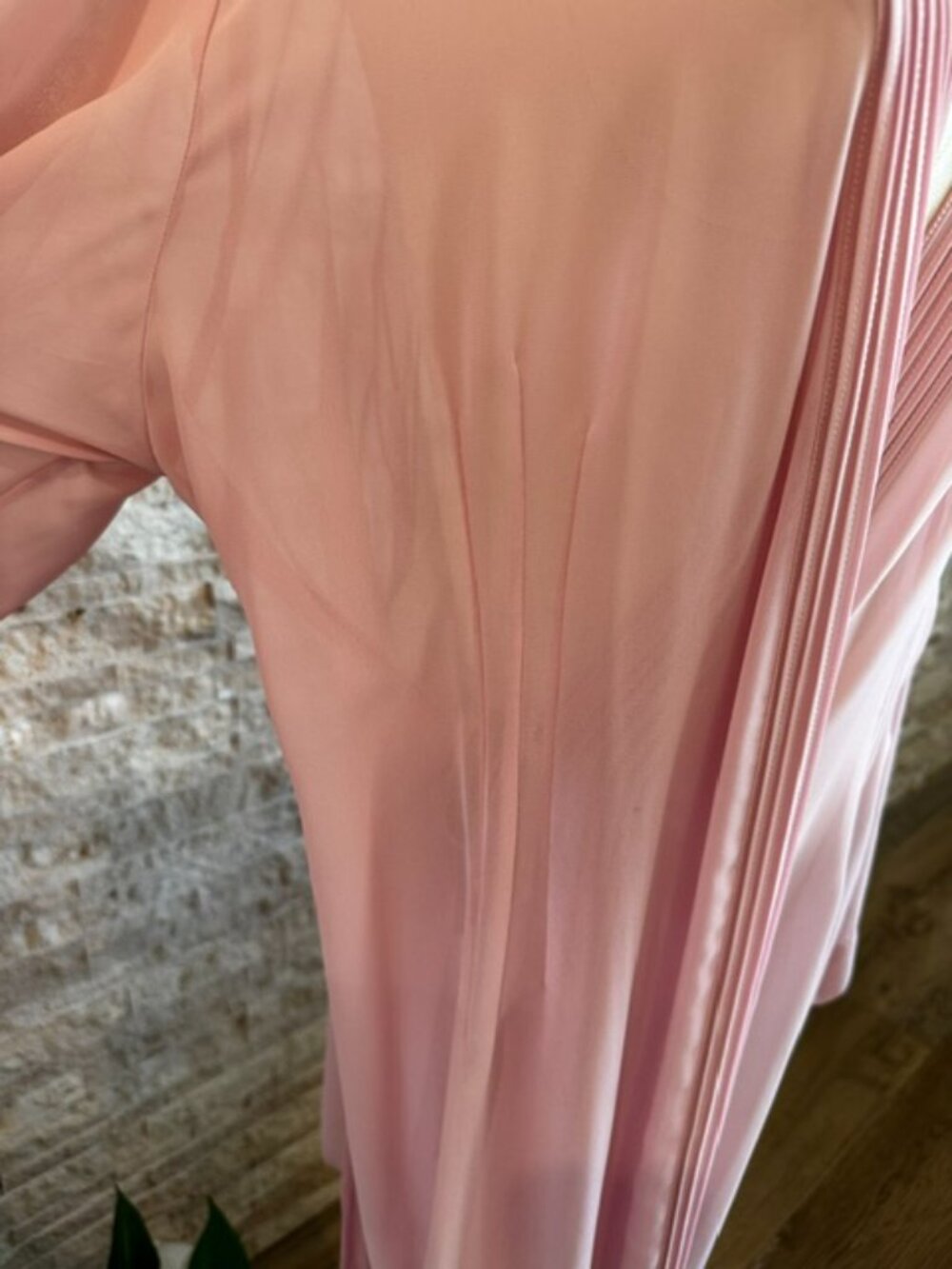 Valerie Stevens Pink Robe - Picture 4 of 8